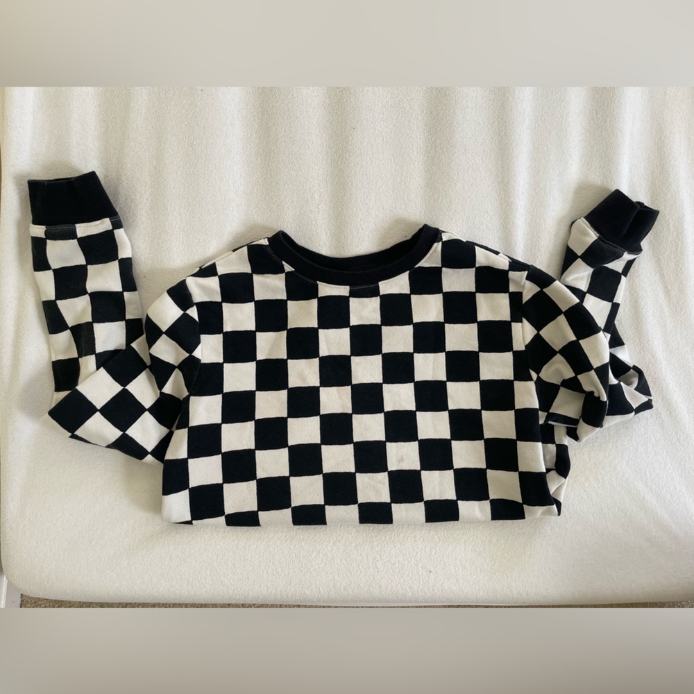 Cat & Jack XL 16 Husky
Black and White Checkerboard